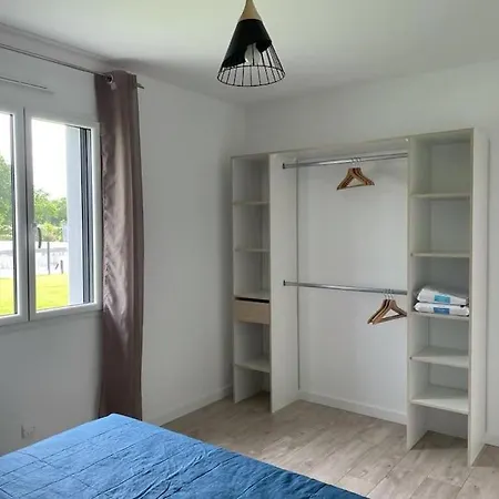 Hébergement de vacances De *